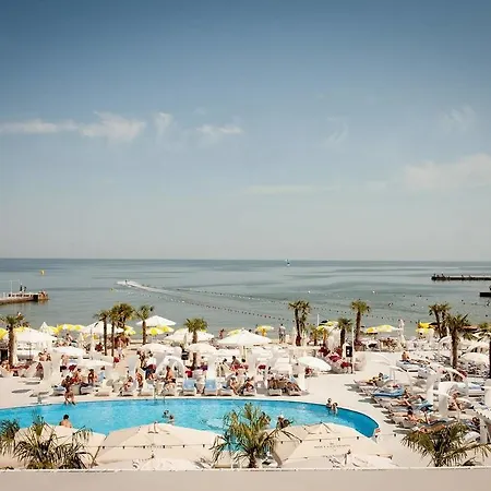 Апартаменти With Sea View In Arkadia *